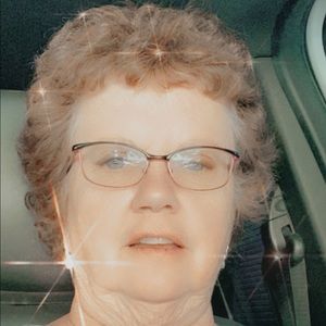 Meet your Posher, Michele